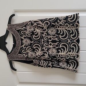 JKARA Beaded Top Size M